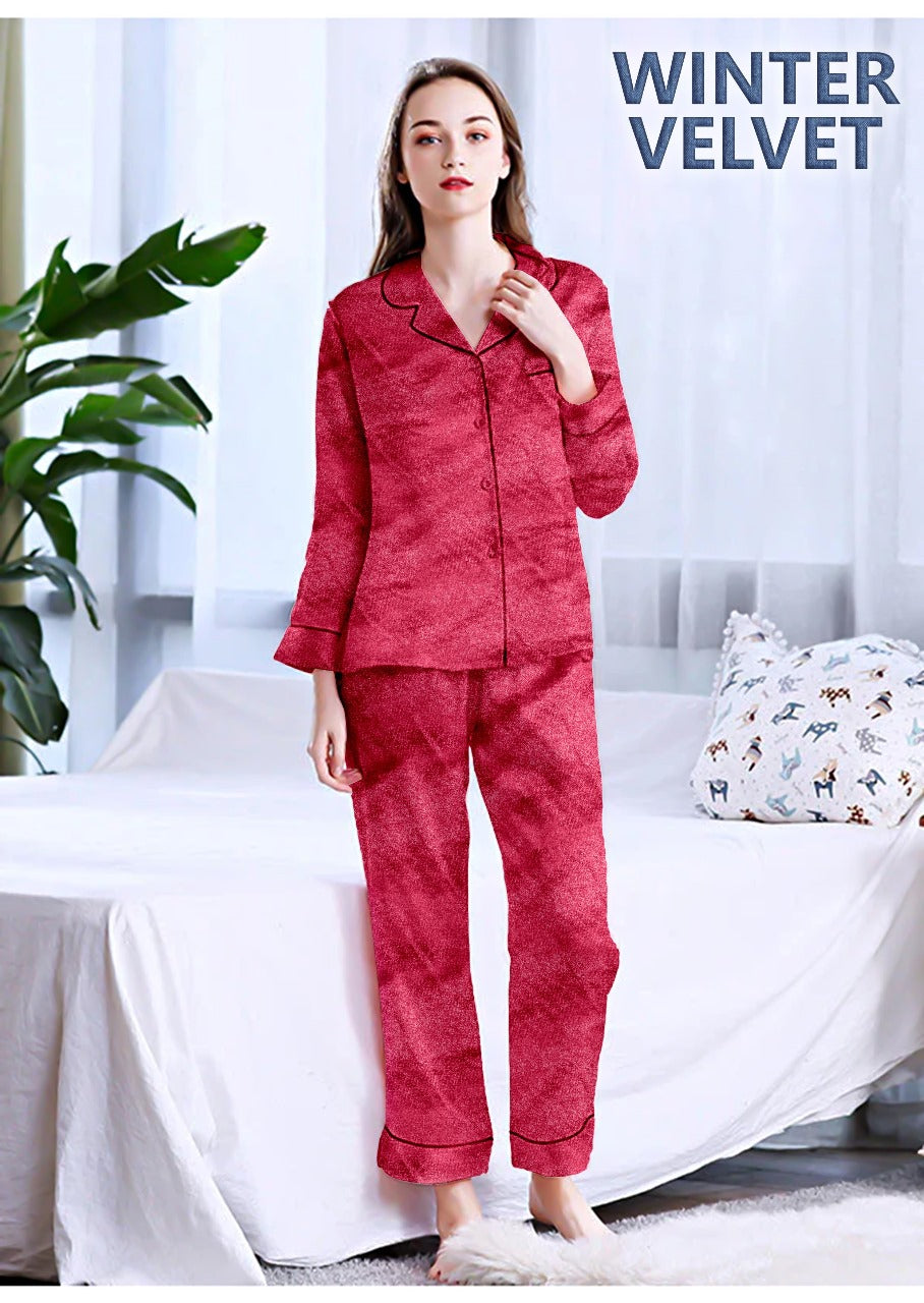 VELVET SLEEPING SUIT